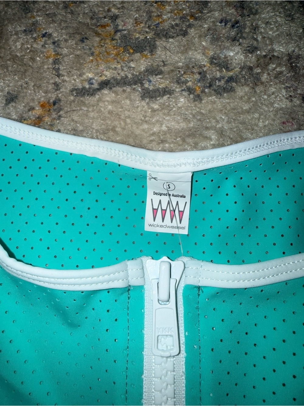 Wicked weasel Bundle of 2 set and 1 extra cheeky bikini bottom size small - Picture 5 of 7